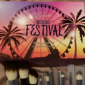 Weekend Festival Brush set